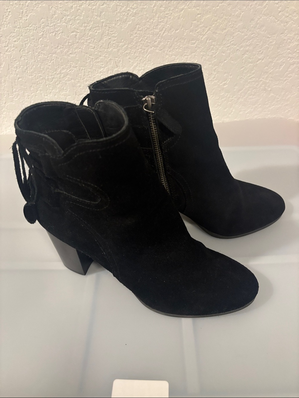 Vionic Ronnie Black Suede Leather Ankle Boots w/ Side Zip SZ 9 block heel lace